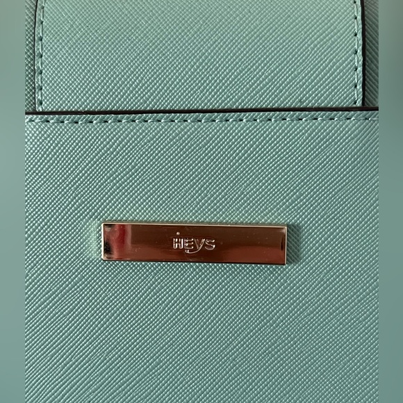 Heys Purse - Picture 4 of 4